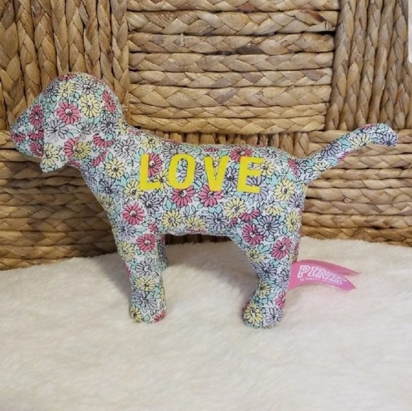 Victoria's Secret Pink Dog - Picture 1 of 3